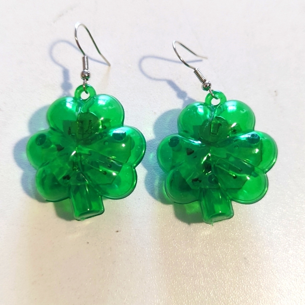 NEW Light-Up St. Patrick's Day Shamrock Earrings